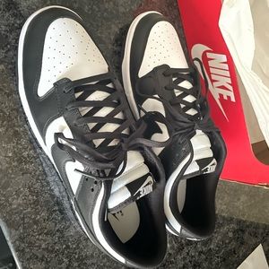 Size 11 - Nike Dunk Low retro Panda